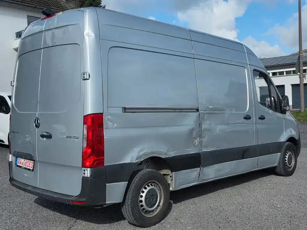 Mercedes-Benz Sprinter III Kasten FWD 211/215 CDI FWD L2 10/2022-photo-4