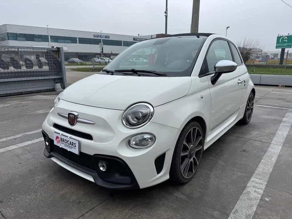 Abarth 595 C 1.4 Turbo T-Jet 165 CV Turismo CABR 02/2021-photo-2
