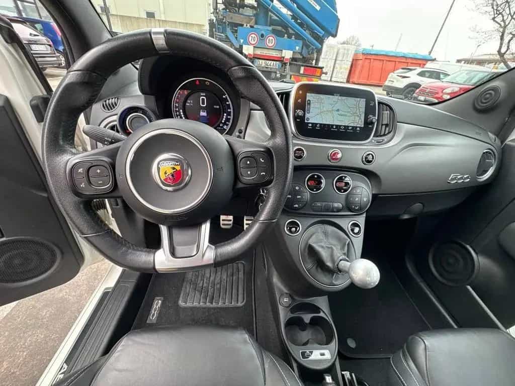 Abarth 595 C 1.4 Turbo T-Jet 165 CV Turismo CABR 02/2021-photo-9