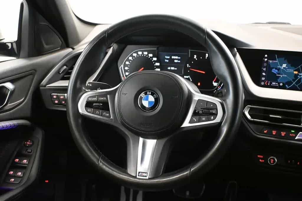BMW 120 d xDrive M Sport *KAMERA*HEAD-UP*AHK*LED 07/2019-photo-13