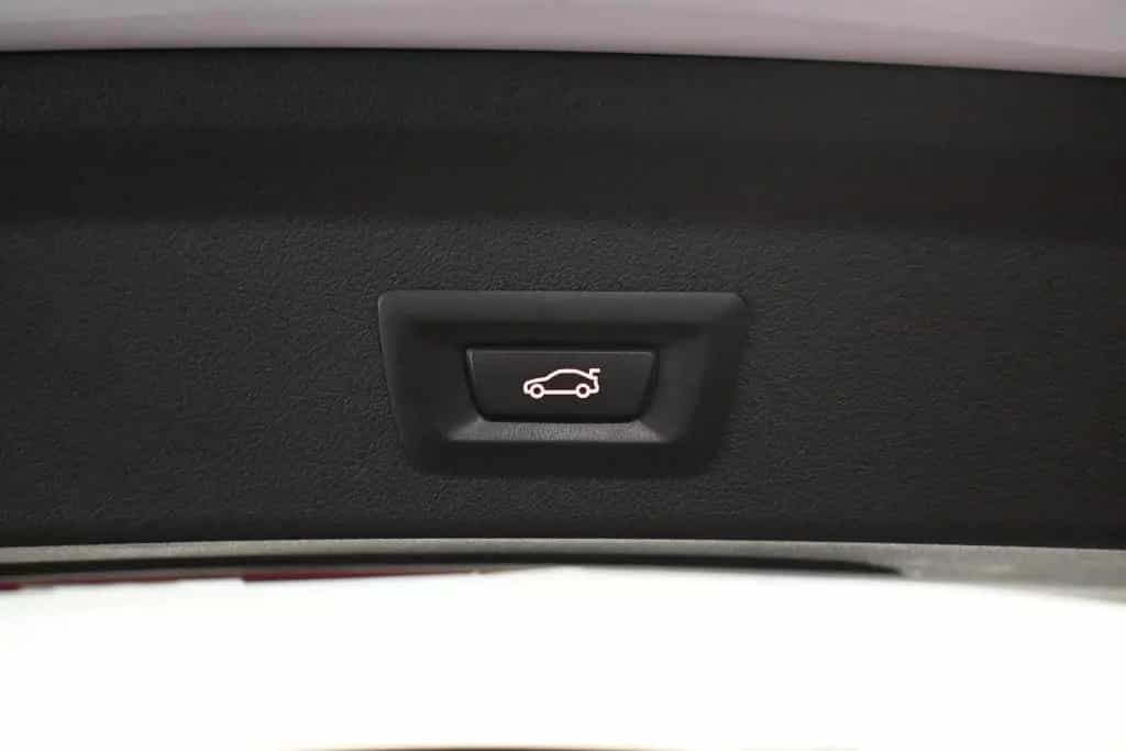BMW 120 d xDrive M Sport *KAMERA*HEAD-UP*AHK*LED 07/2019-photo-19