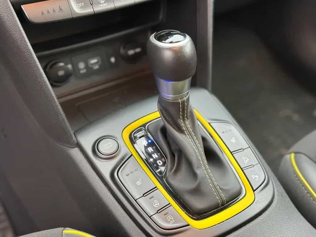 Hyundai KONA Style 2WD / 12 Monate Garantie 12/2018-photo-17