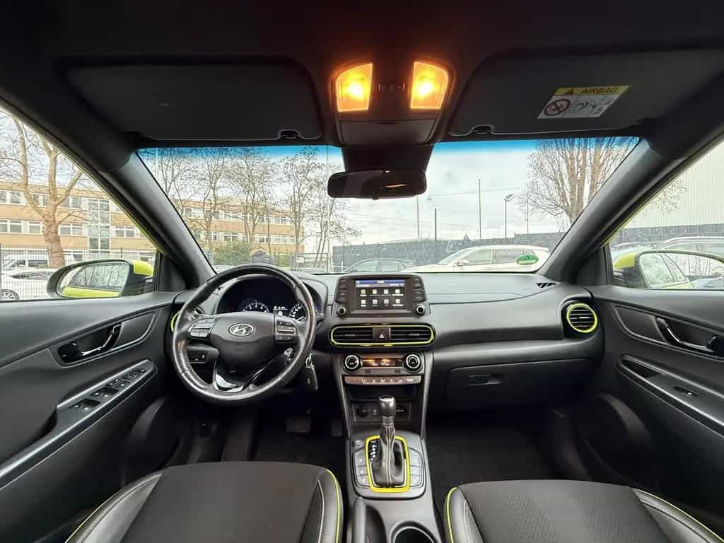 Hyundai KONA Style 2WD / 12 Monate Garantie 12/2018-photo-23