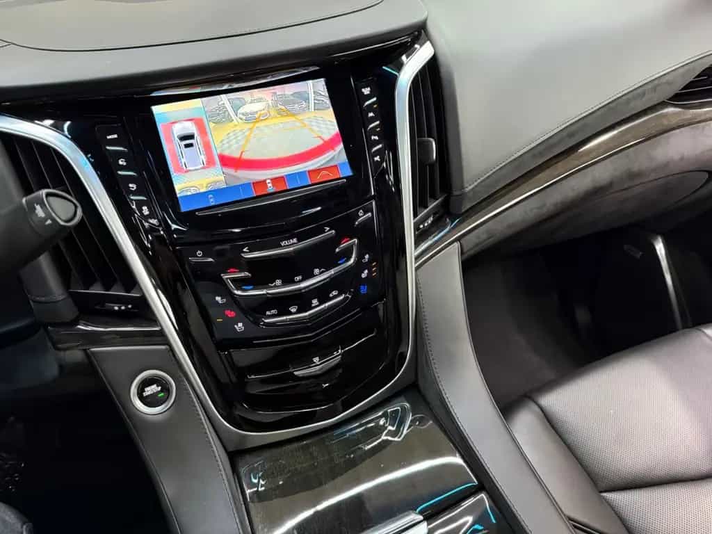 Cadillac Escalade 6.2 V8 Platinum 7-Sitzer LPG-PRINS Voll 12/2019-photo-28