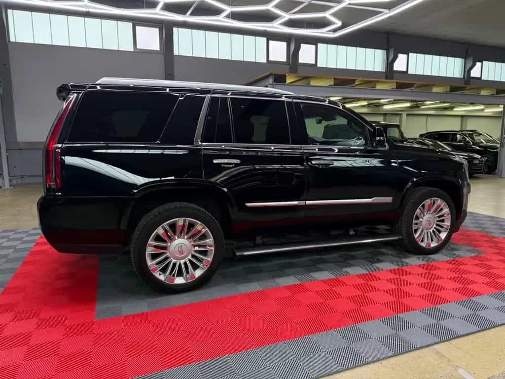 Cadillac Escalade 6.2 V8 Platinum 7-Sitzer LPG-PRINS Voll 12/2019-photo-6