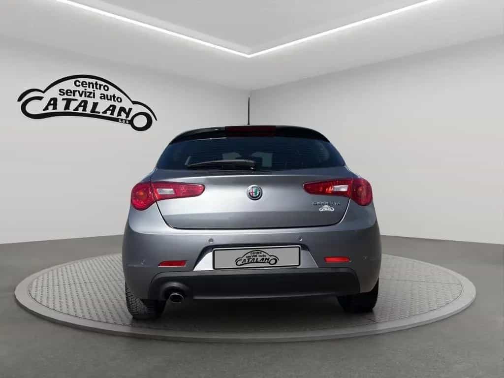 Alfa Romeo Giulietta ROMEO - Giulietta - 1.6 JTDm 120 CV Super 02/2018-photo-3
