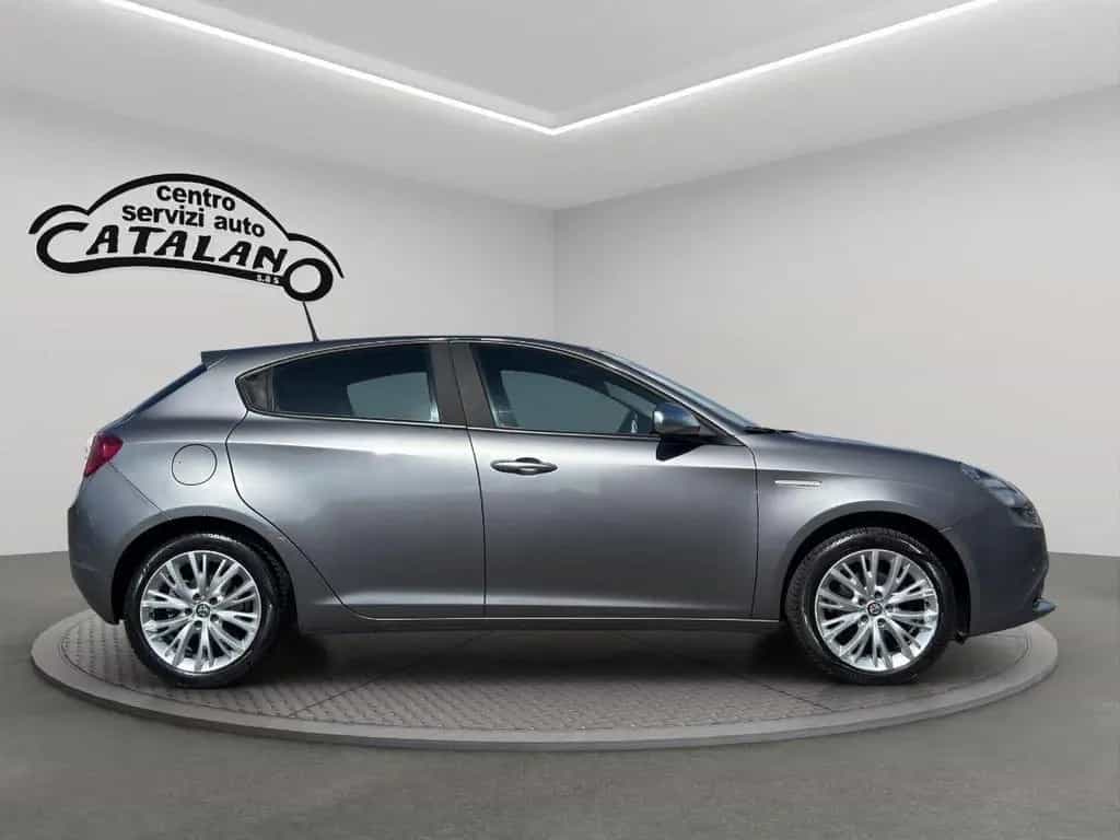 Alfa Romeo Giulietta ROMEO - Giulietta - 1.6 JTDm 120 CV Super 02/2018-photo-5