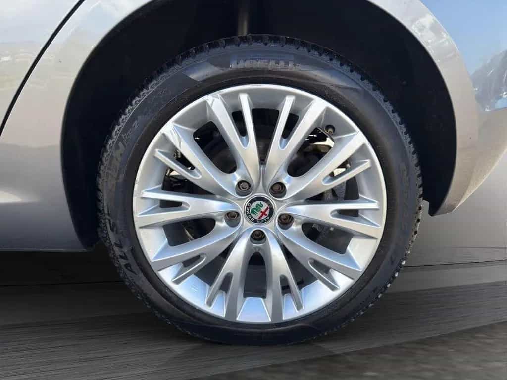 Alfa Romeo Giulietta ROMEO - Giulietta - 1.6 JTDm 120 CV Super 02/2018-photo-8