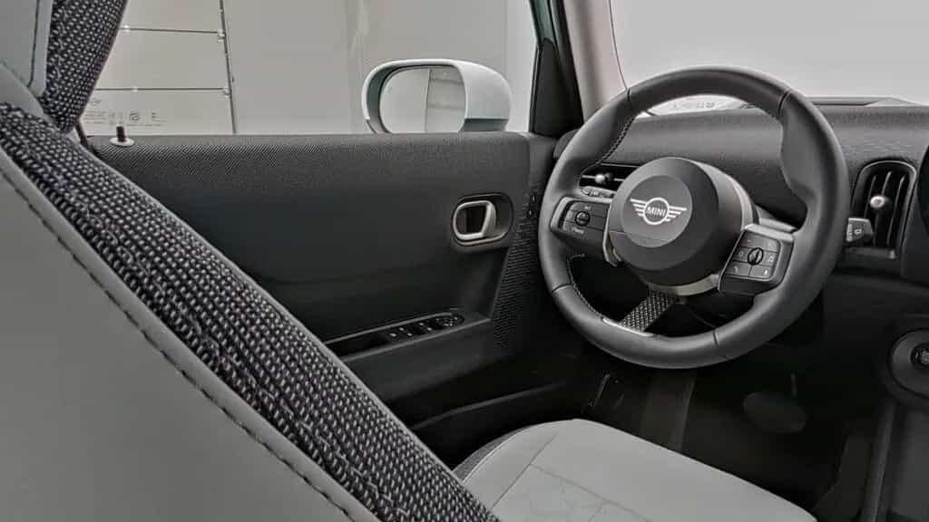 MINI Cooper C 5-Türer 03/2025-photo-10