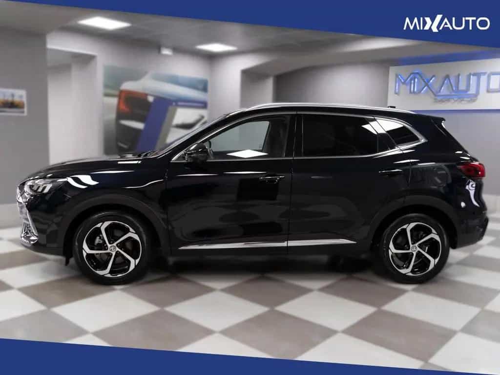 Other Other MG HS 1.5 MT Luxury 2WD 02/2024-photo-2