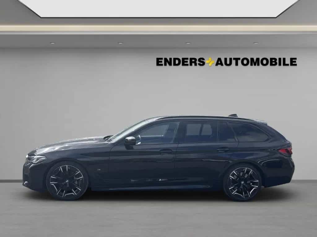BMW 5 Series 540 d xDrive Touring M Sport Laserlicht+HUD+Navi 07/2022-photo-1
