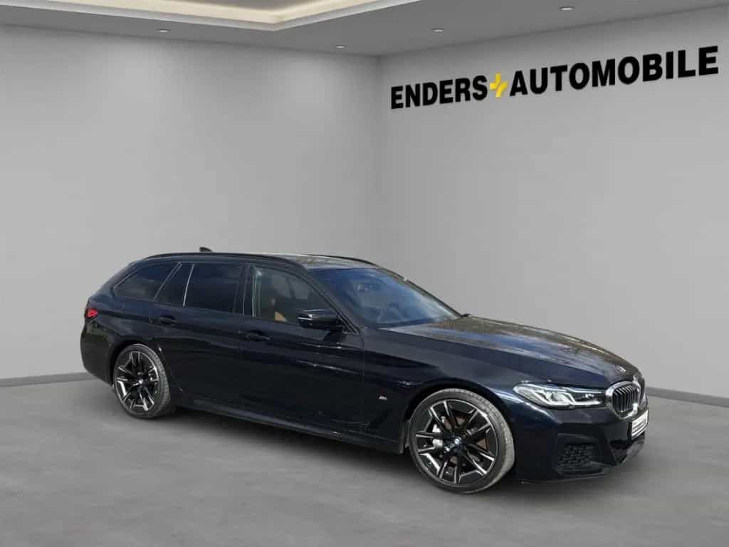 BMW 5 Series 540 d xDrive Touring M Sport Laserlicht+HUD+Navi 07/2022-photo-5