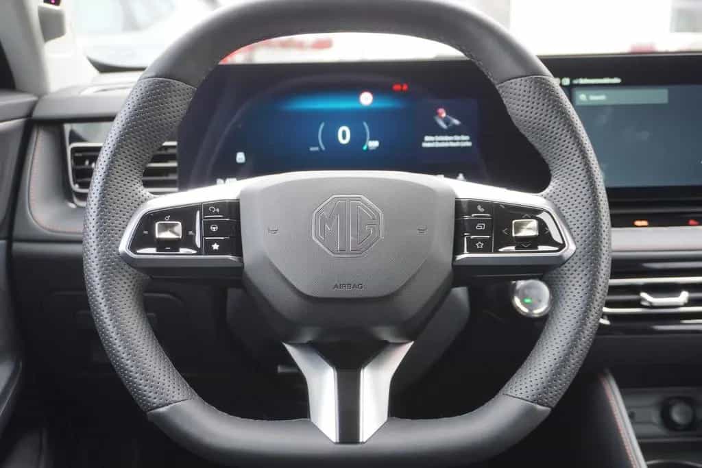 MG HS 1.5 T-GDI Luxury Aut. LED ACC 360° Totwinkel 05/2025-photo-14