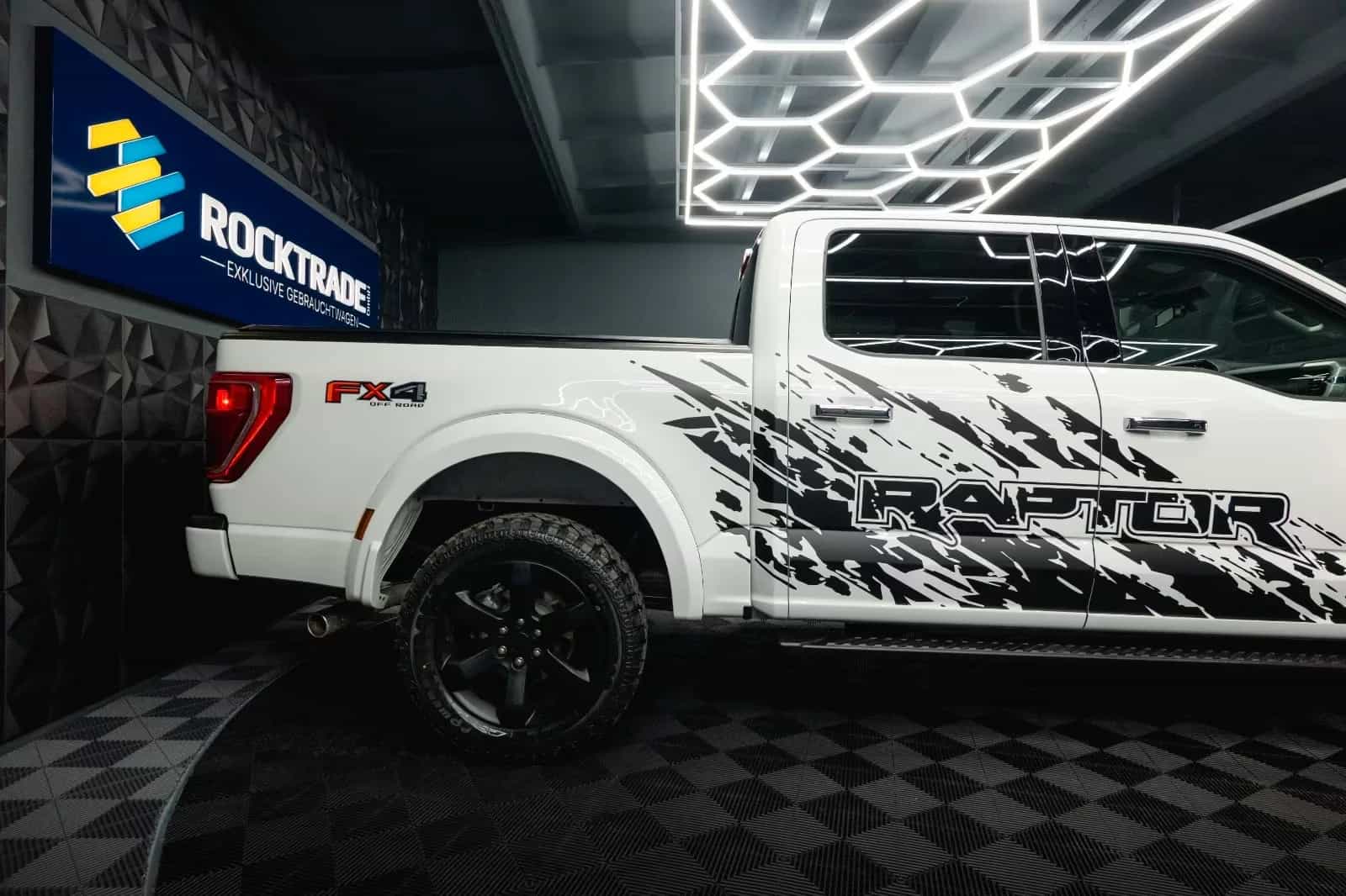 Ford F 150 12/2023-photo-11