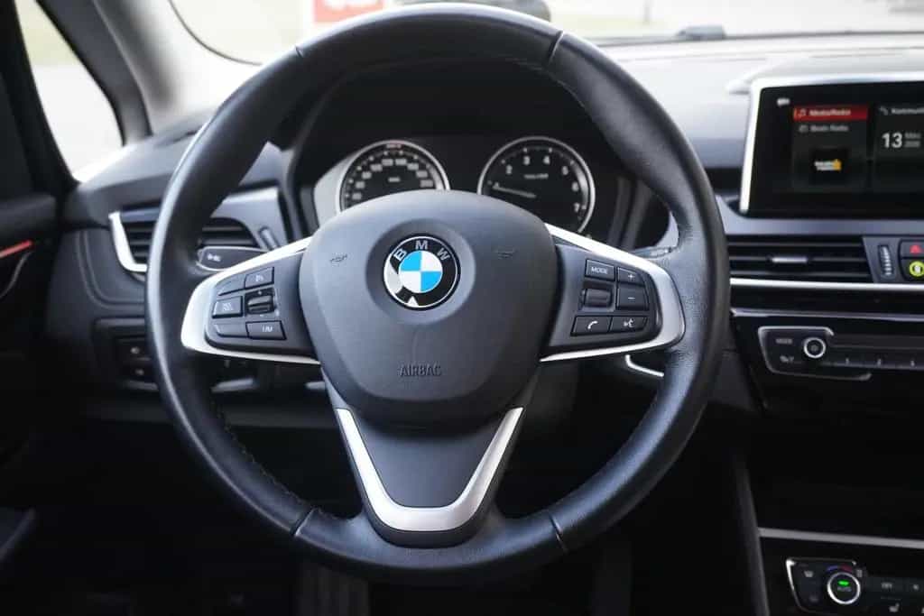 BMW 218 i Advantage LED Navi Kamera Sitzheizung 03/2022-photo-10