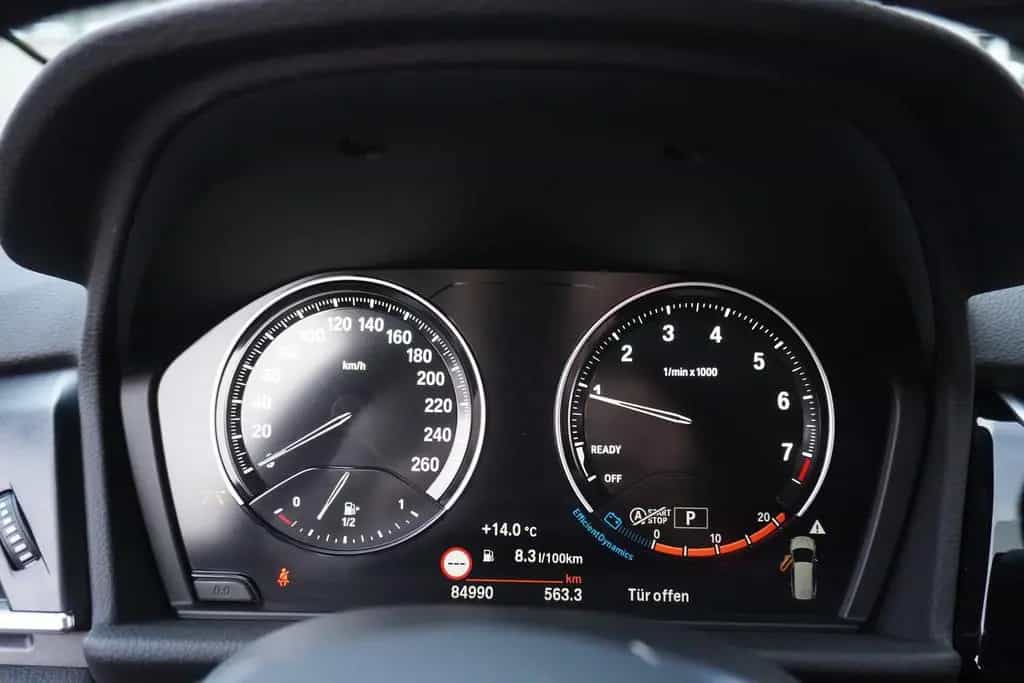 BMW 218 i Advantage LED Navi Kamera Sitzheizung 03/2022-photo-15