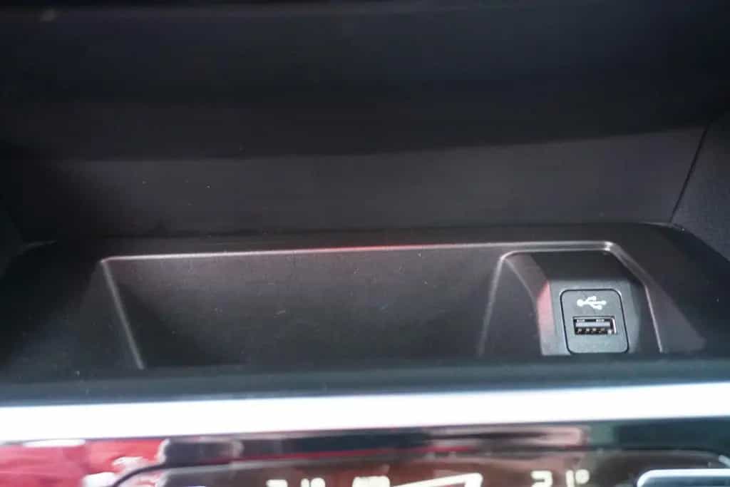 BMW 218 i Advantage LED Navi Kamera Sitzheizung 03/2022-photo-23