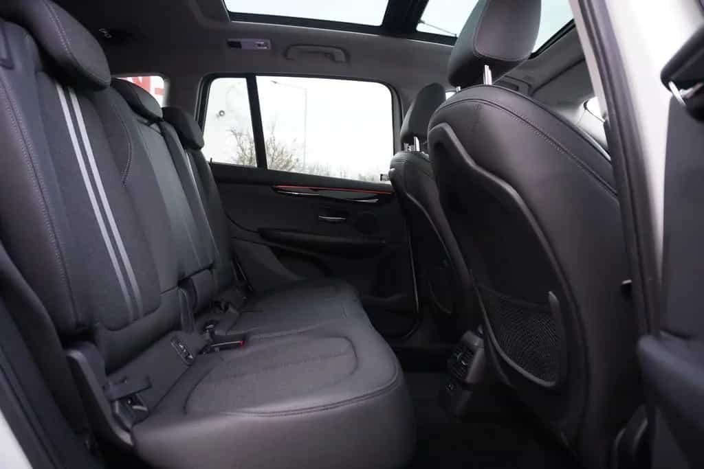BMW 218 i Advantage LED Navi Kamera Sitzheizung 03/2022-photo-34