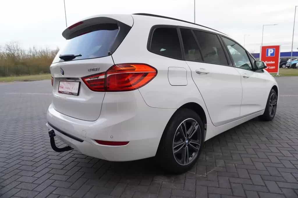 BMW 218 i Advantage LED Navi Kamera Sitzheizung 03/2022-photo-4