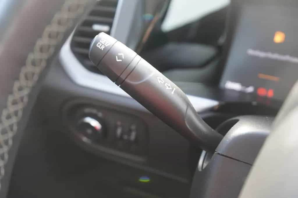 Opel Grandland 1.2 GS Line Virtual Cockpit LED Kamera 01/2023-photo-19