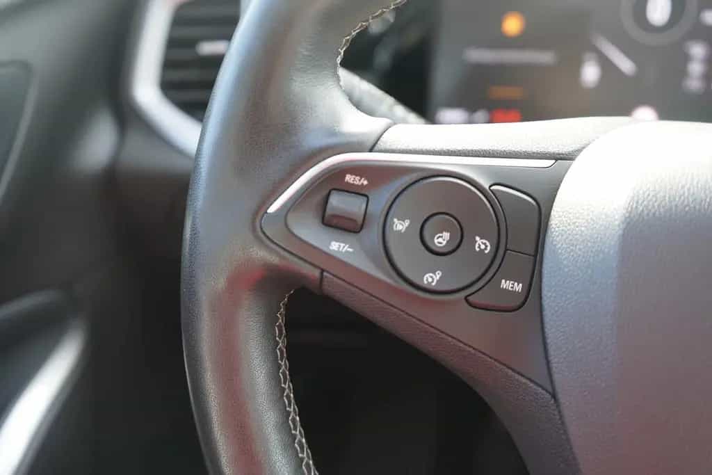 Opel Grandland 1.2 GS Line Virtual Cockpit LED Kamera 01/2023-photo-20