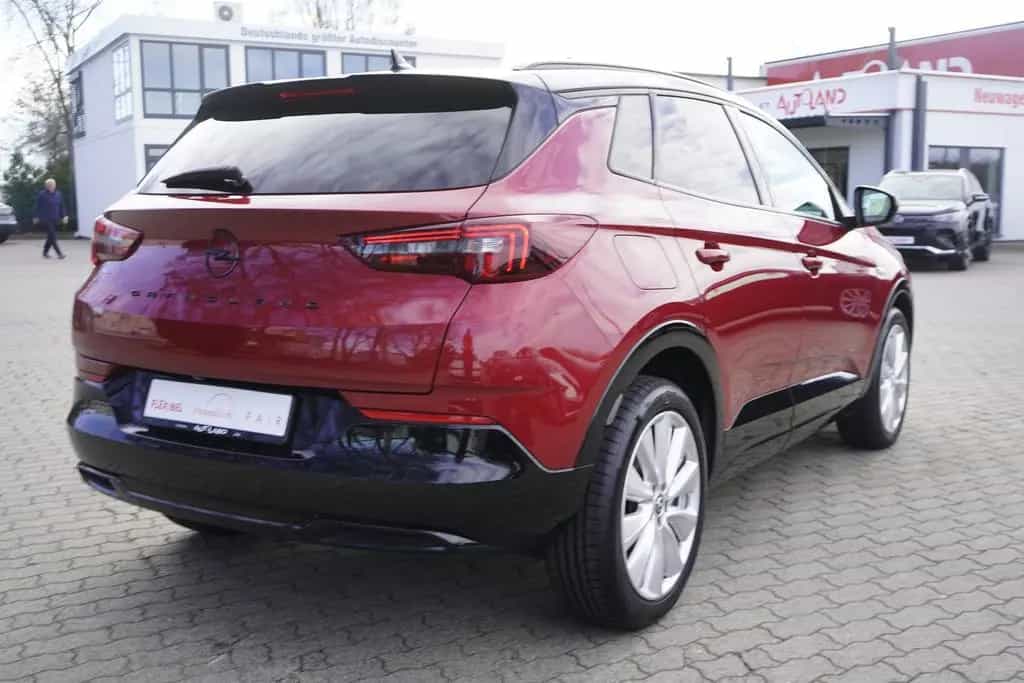Opel Grandland 1.2 GS Line Virtual Cockpit LED Kamera 01/2023-photo-4