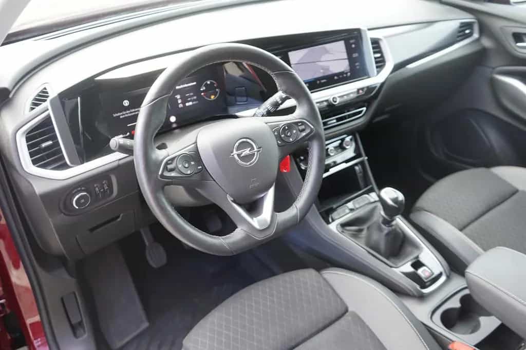 Opel Grandland 1.2 GS Line Virtual Cockpit LED Kamera 01/2023-photo-7