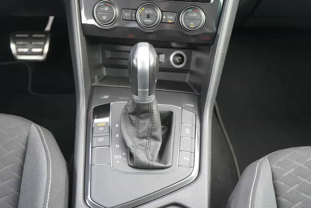 Volkswagen Tiguan 1.5 TSI DSG Join LED Navi ACC Sitzheizung 12/2018-photo-16
