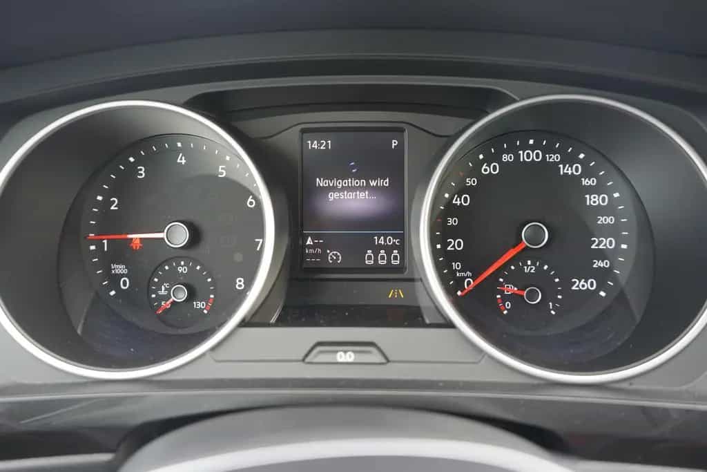 Volkswagen Tiguan 1.5 TSI DSG Join LED Navi ACC Sitzheizung 12/2018-photo-19
