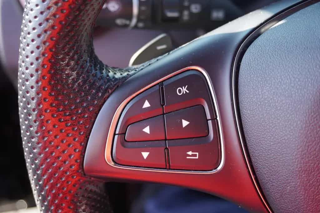 Mercedes-Benz CLA 200 Shooting Brake AMG LED NAVI el.HKL TOTWI 07/2018-photo-15