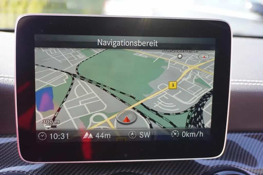 Mercedes-Benz CLA 200 Shooting Brake AMG LED NAVI el.HKL TOTWI 07/2018-photo-21