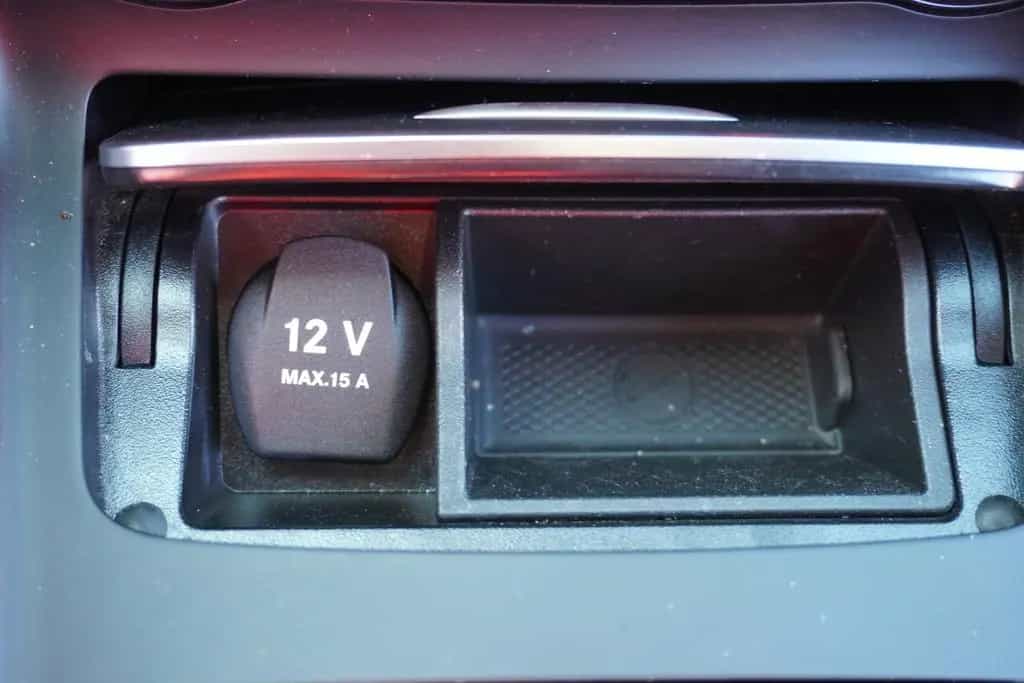 Mercedes-Benz CLA 200 Shooting Brake AMG LED NAVI el.HKL TOTWI 07/2018-photo-26