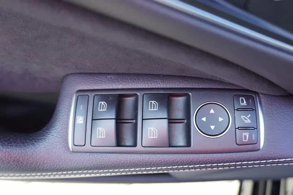 Mercedes-Benz CLA 200 Shooting Brake AMG LED NAVI el.HKL TOTWI 07/2018-photo-8