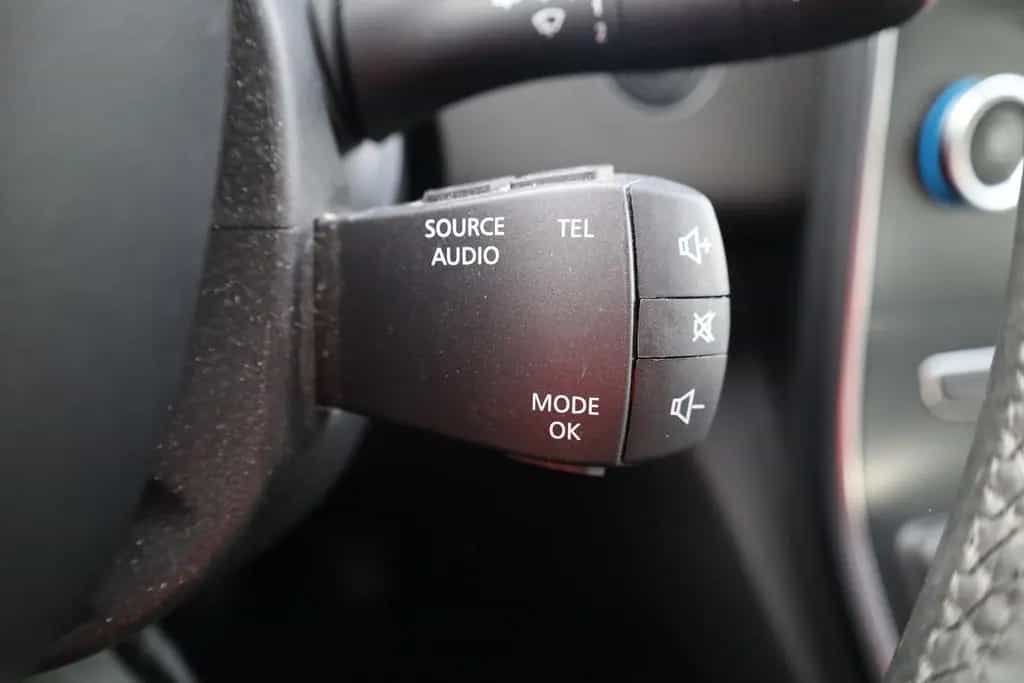 Renault Scenic 1.3 TCE Bluetooth Tempomat Klimaaut. 09/2020-photo-19
