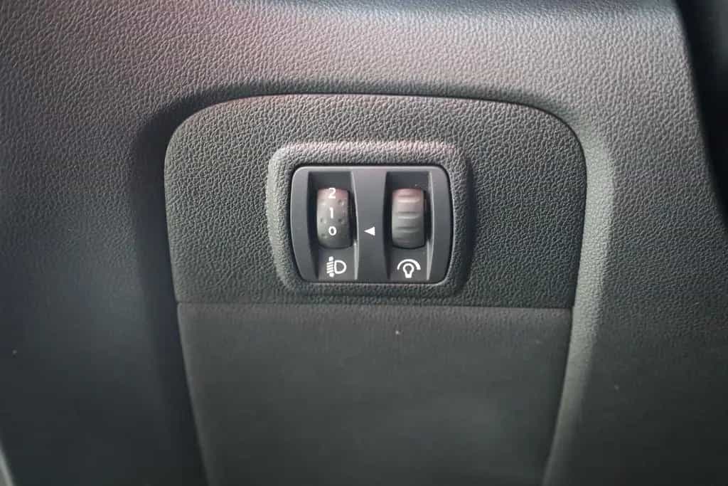 Renault Scenic 1.3 TCE Bluetooth Tempomat Klimaaut. 09/2020-photo-22
