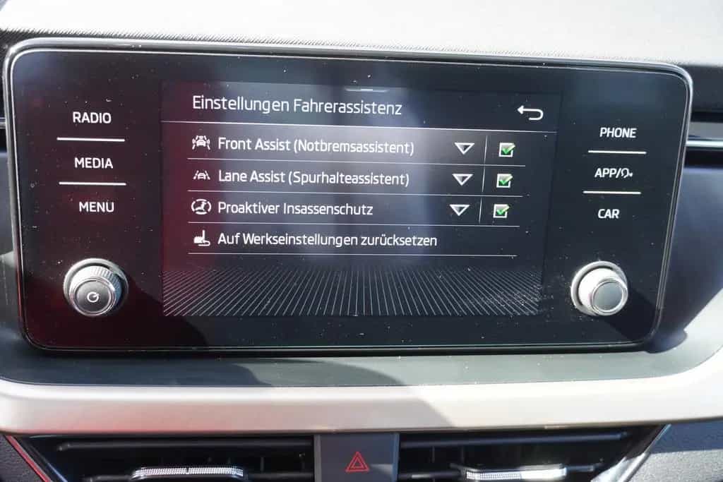Skoda Kamiq 1.5 TSI DSG LED AAC SHZ 18Z 04/2021-photo-16