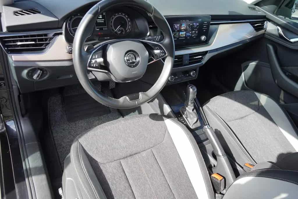 Skoda Kamiq 1.5 TSI DSG LED AAC SHZ 18Z 04/2021-photo-9