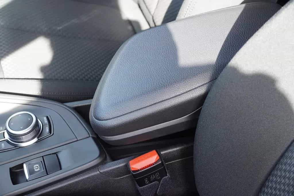 BMW X1 sDrive 18 i Advantage 05/2019-photo-15