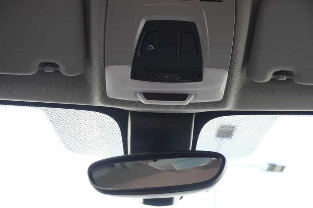 BMW X1 sDrive 18 i Advantage 05/2019-photo-16