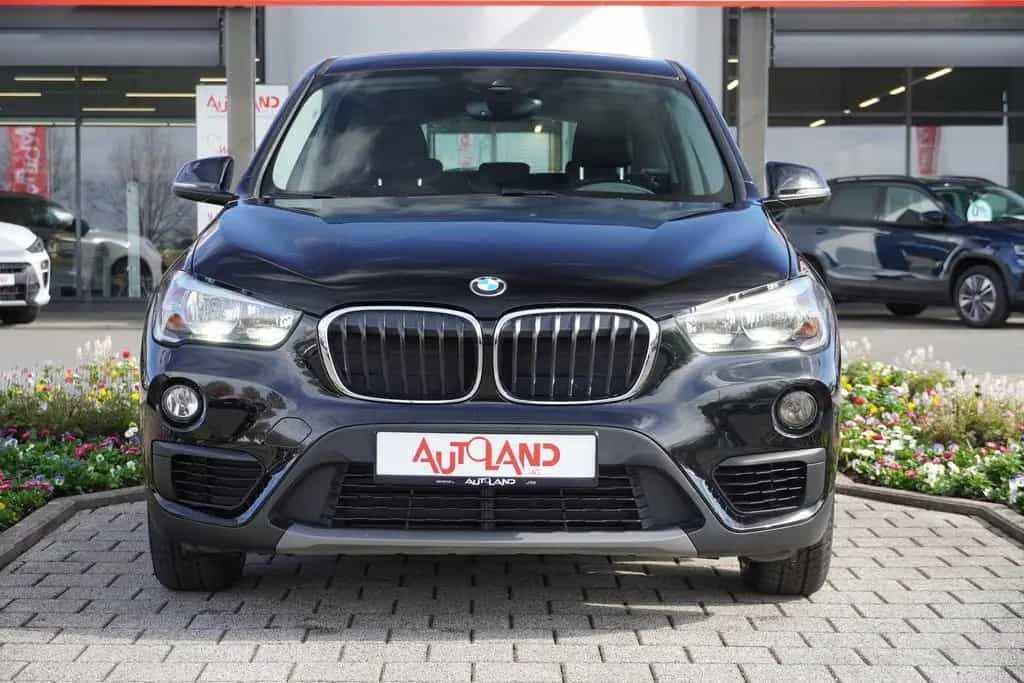BMW X1 sDrive 18 i Advantage 05/2019-photo-2