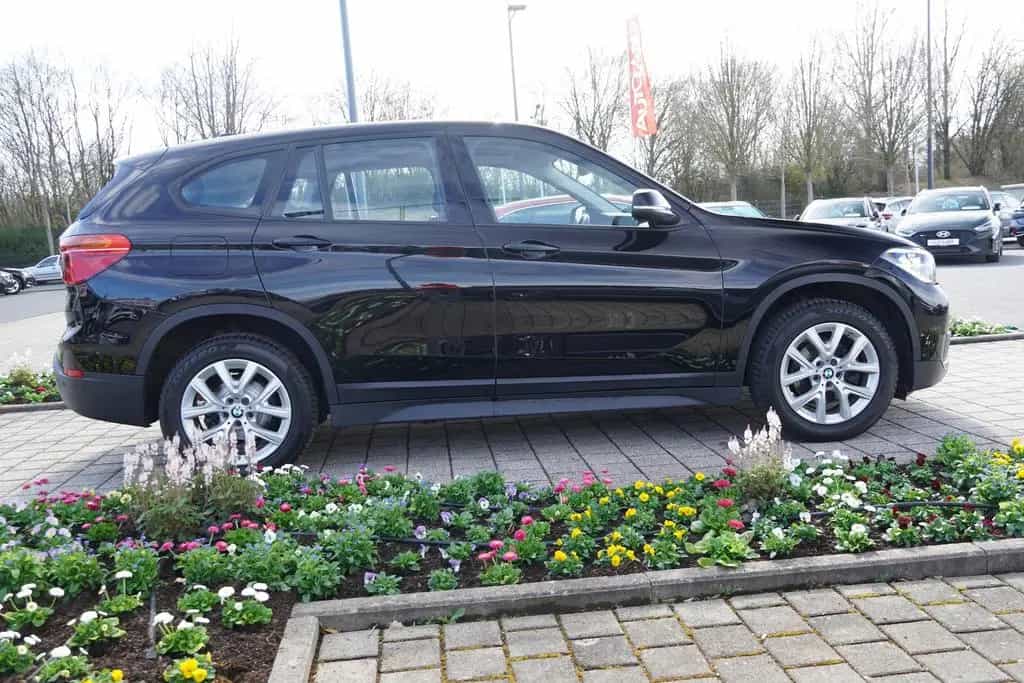 BMW X1 sDrive 18 i Advantage 05/2019-photo-5