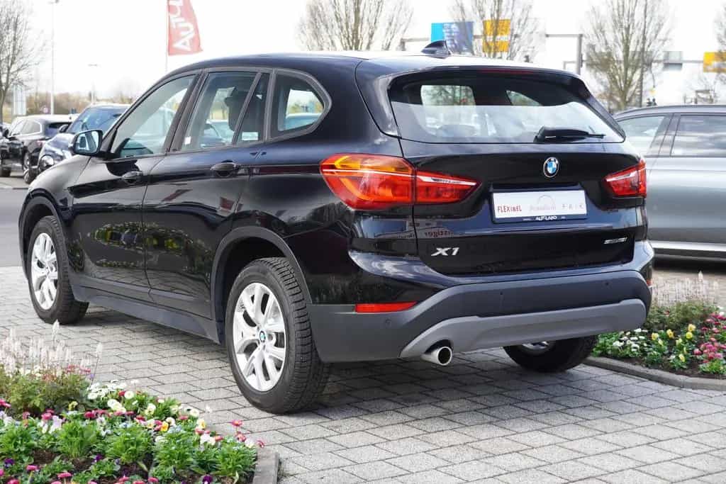 BMW X1 sDrive 18 i Advantage 05/2019-photo-6