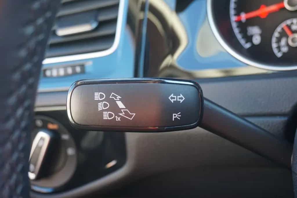 Volkswagen Golf VII Variant 1.0 IQ.DRIVE ACC Totwinkel PDC 07/2019-photo-18