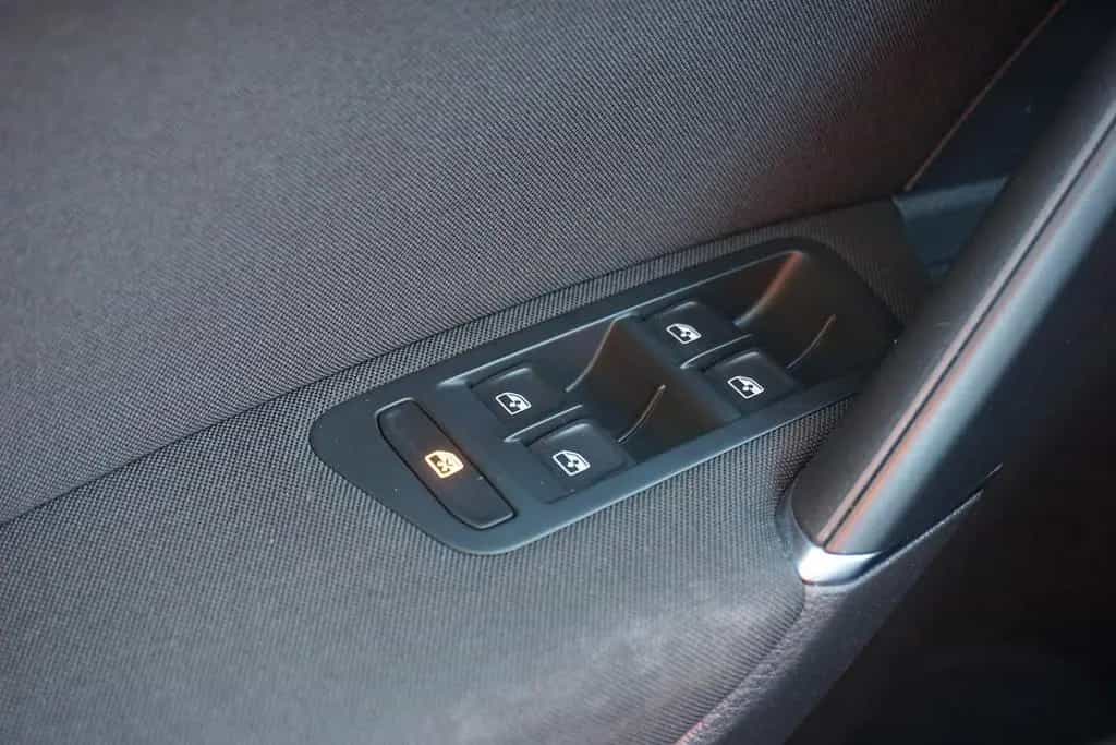 Volkswagen Golf VII Variant 1.0 IQ.DRIVE ACC Totwinkel PDC 07/2019-photo-22