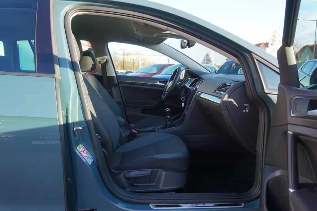 Volkswagen Golf VII Variant 1.0 IQ.DRIVE ACC Totwinkel PDC 07/2019-photo-25
