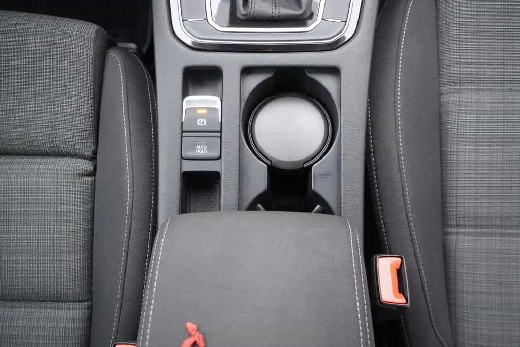 Volkswagen Passat Variant 1.5 TSI DSG LED Navi DAB PDC AHK 06/2021-photo-21