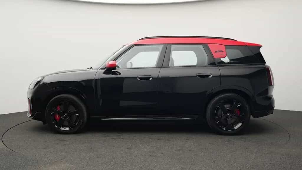 MINI John Cooper Works Countryman JCW Countryman ALL4 04/2025-photo-3