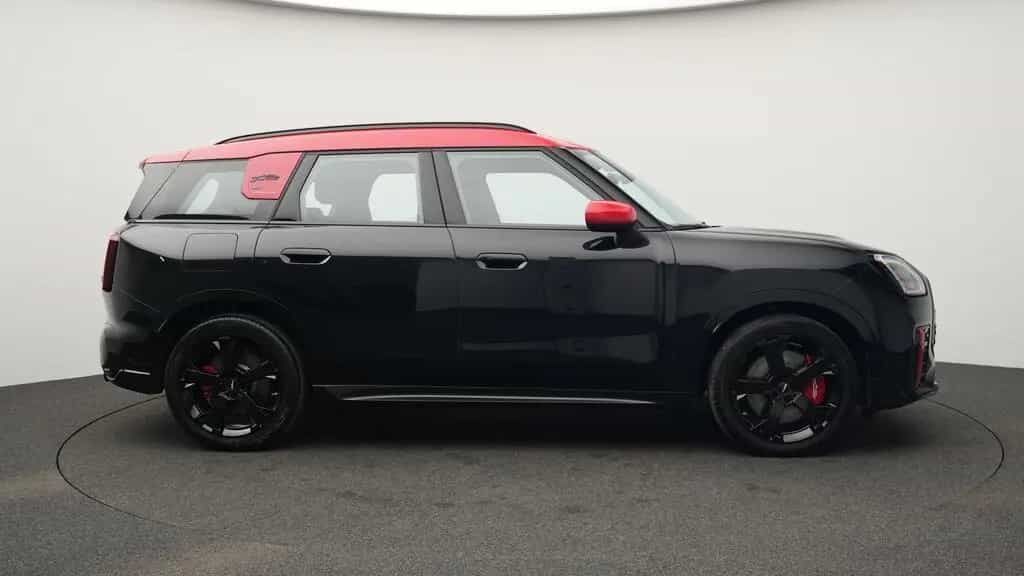 MINI John Cooper Works Countryman JCW Countryman ALL4 04/2025-photo-6