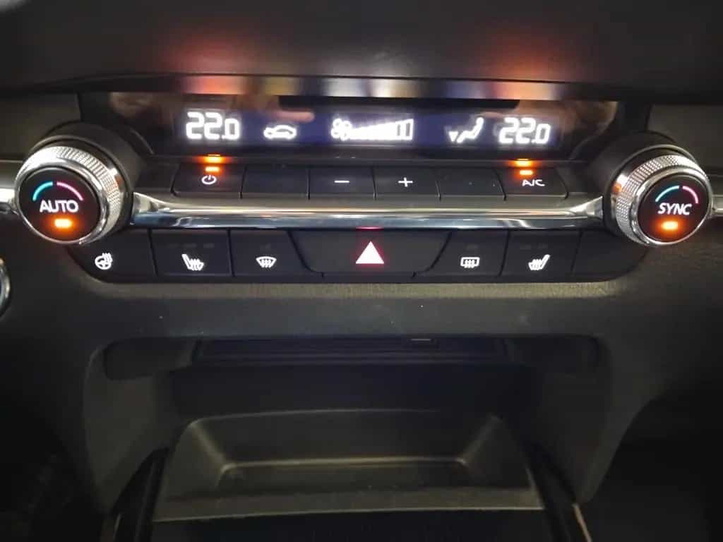 Mazda CX-30 SKYACTIV-X 2.0 6GS EDITION 11/2021-photo-13