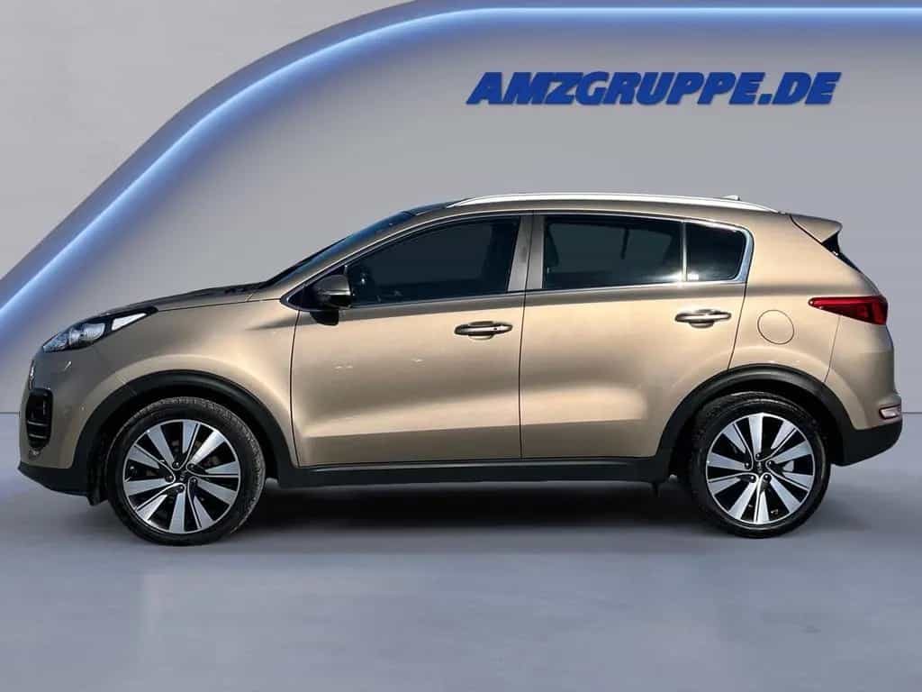 Kia Sportage 1.7 CRDi Spirit AHK+Kamera+Xenon+Winter 12/2016-photo-2
